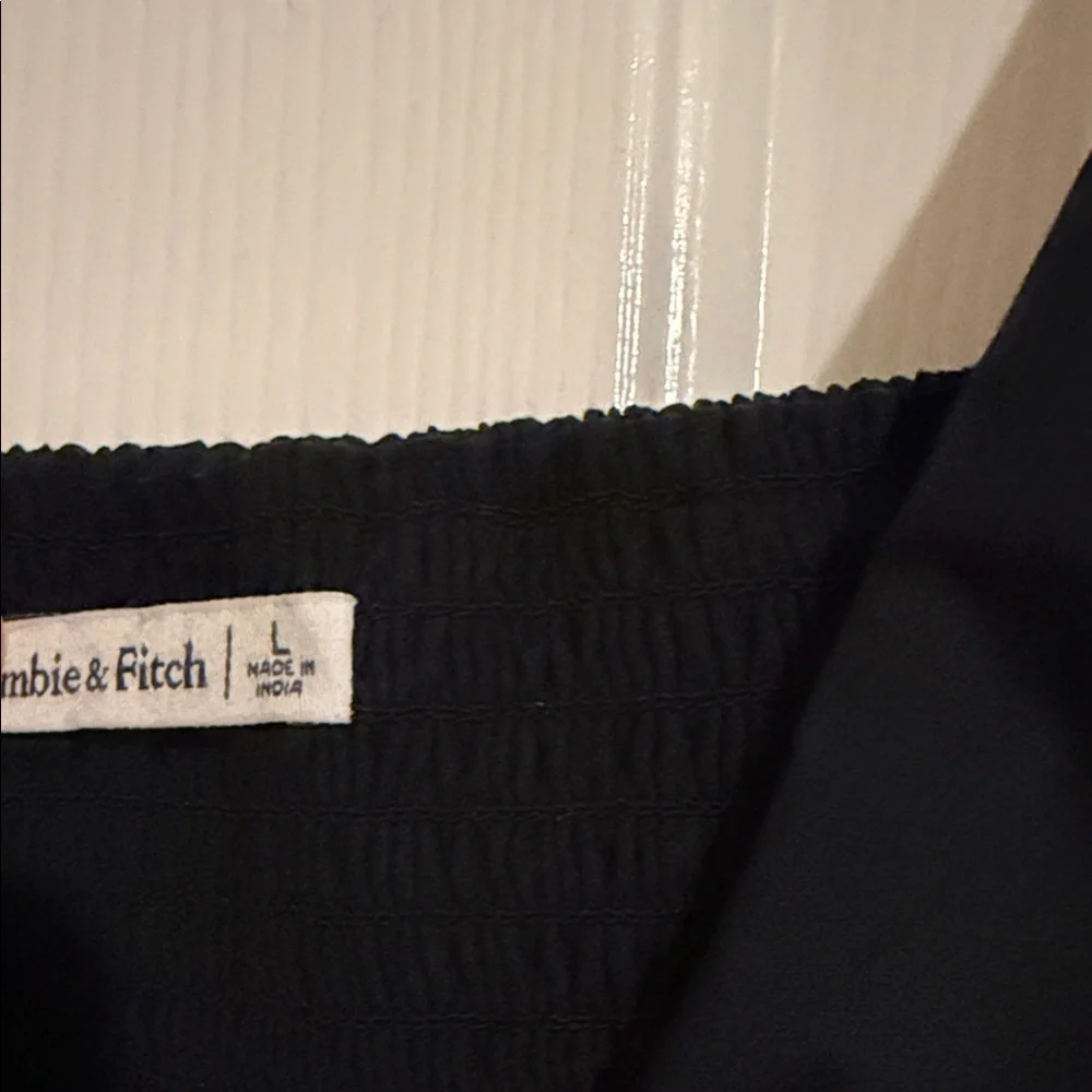 Abercrombie & Fitch Black Mini Dress with Flutter Sleeves - Picture 4 of 4